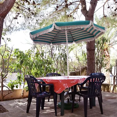 Kompleks wypoczynkowy Villaggio Pineta Al Mare Specchiolla