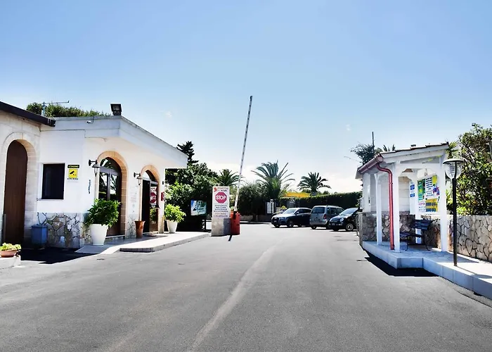 פארק נופש Villaggio Pineta Al Mare 3*