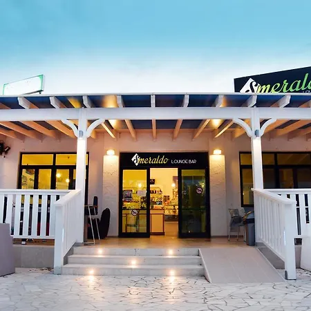 ホリデーパーク Villaggio Pineta Al Mare