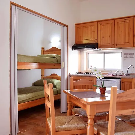 ホリデーパーク Villaggio Pineta Al Mare 3*