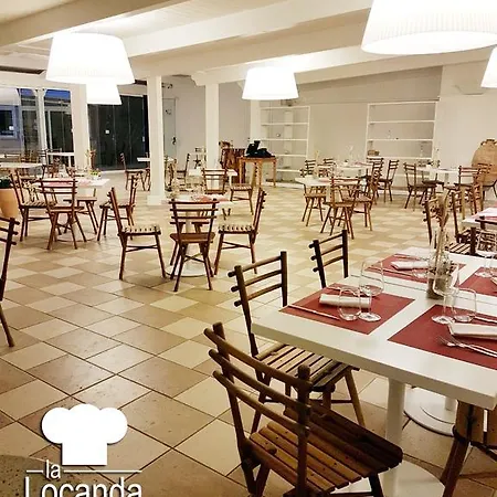 Villaggio Pineta Al Mare ホリデーパーク